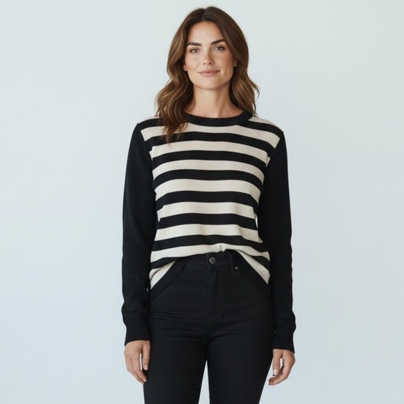 Les Copains Tops - Les Copains Italian Knit Striped Long Sleeve Top